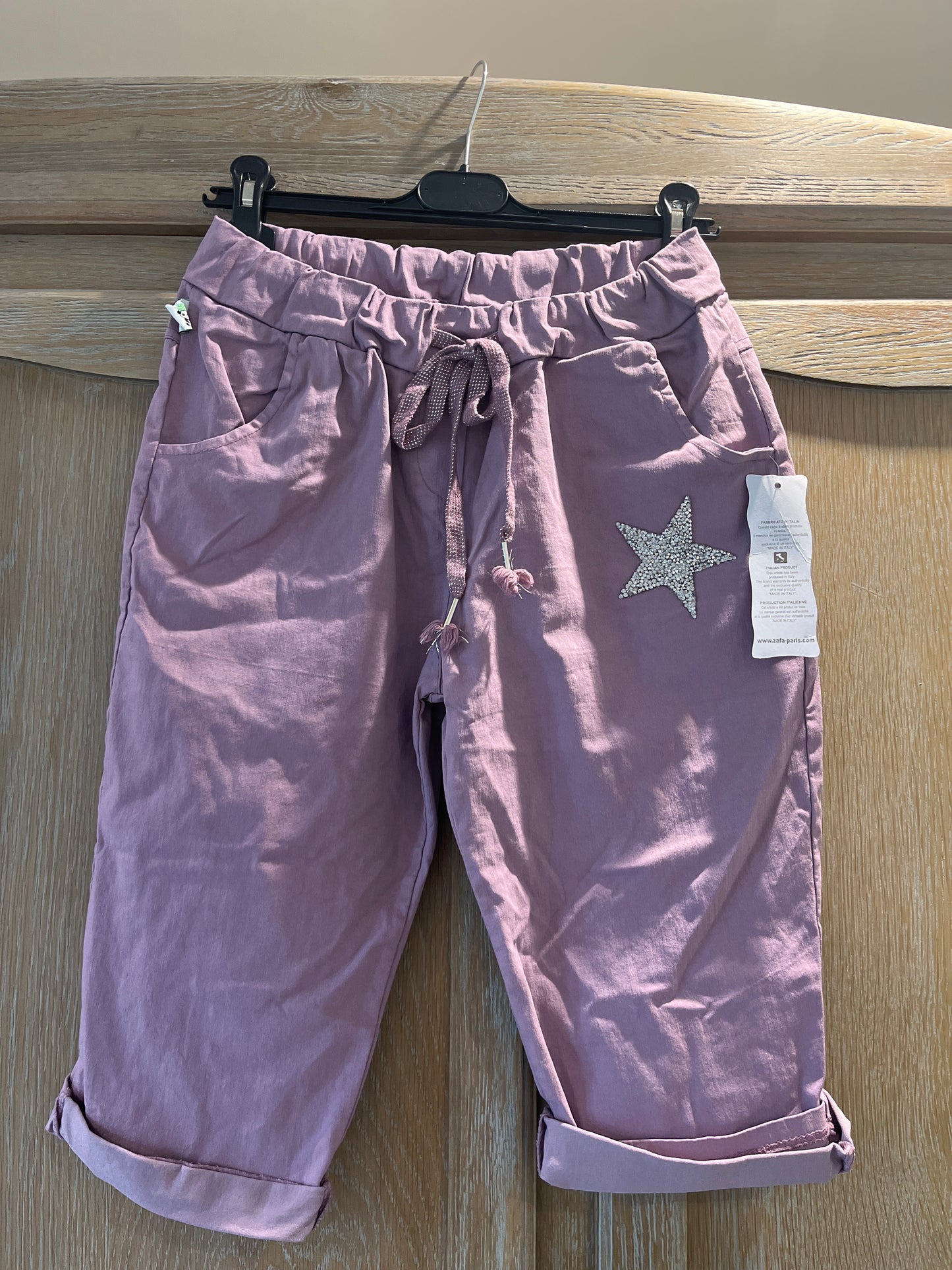 Cropped Pants with Star Patch